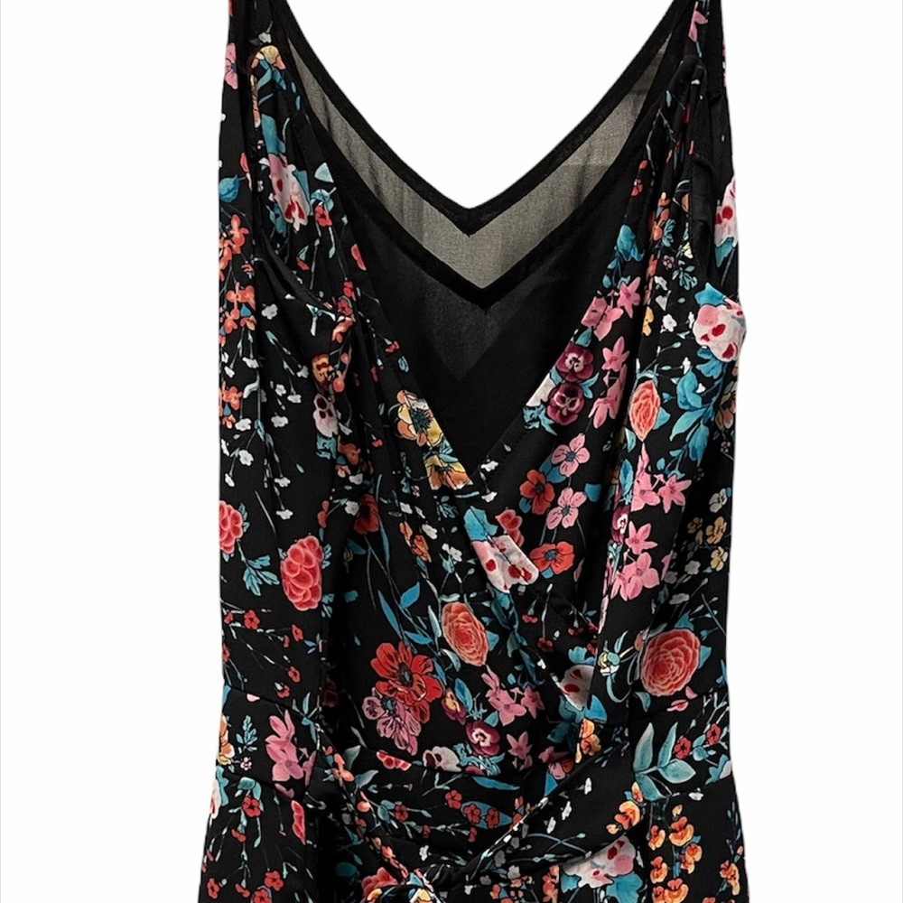 Express Romper Floral. Comfortable and sexy.